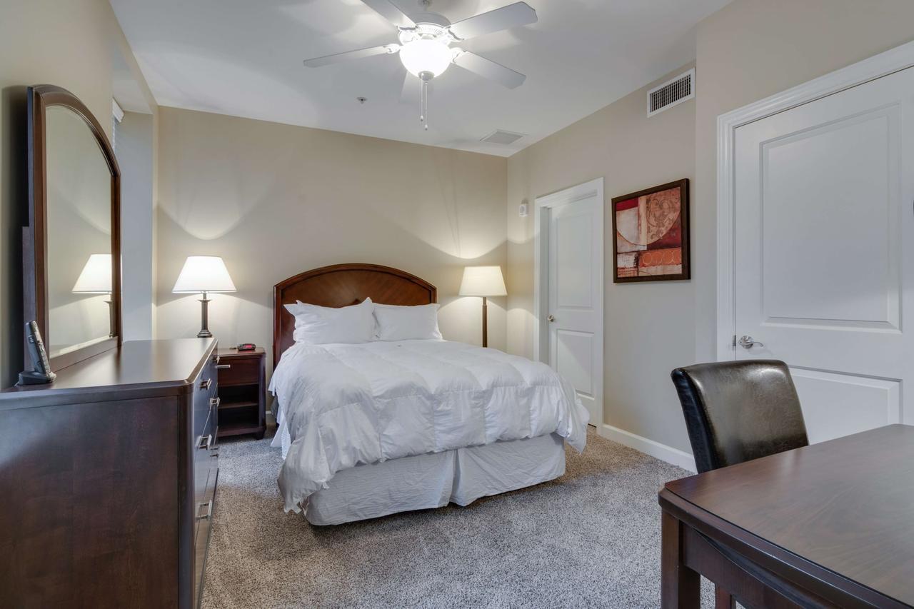 Apartment Bluebird Near Autozone Park