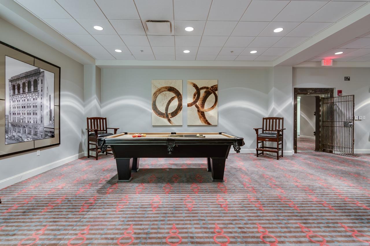Apartment Bluebird Near Autozone Park